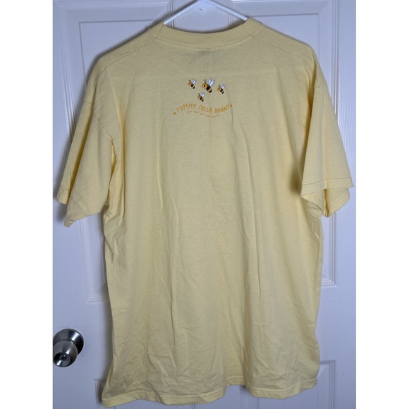 The Disney Store Winnie The Pooh Bumble Bee Honey Pot Graphic Shirt Yellow sz L - Picture 3 of 5